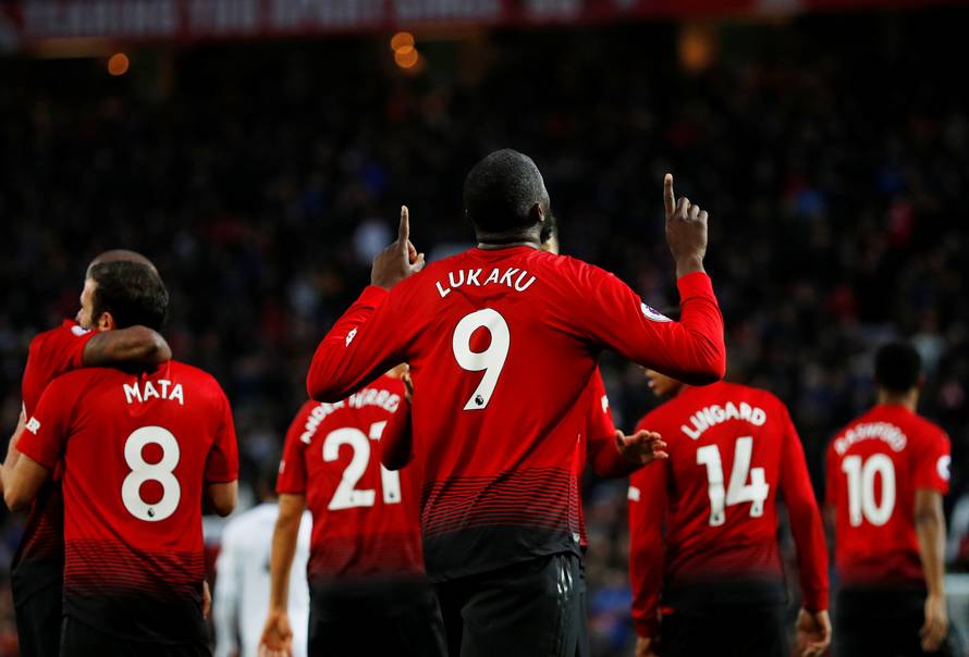 Premier League - Manchester United v Fulham