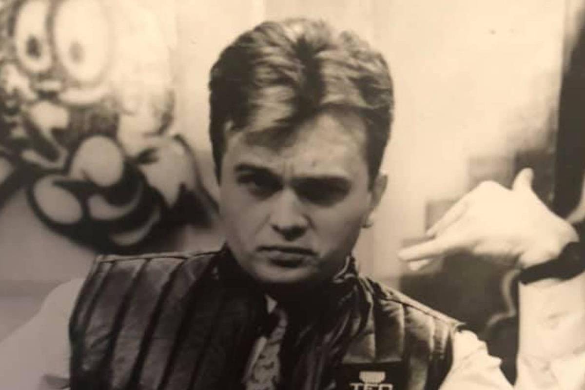 Znaš li tko sam ja? Bez njega su emisije nezamislive, strastveni je navijač, a sanjao je i o glumi