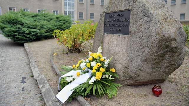 Berlin-Hohenschoenhausen memorial site