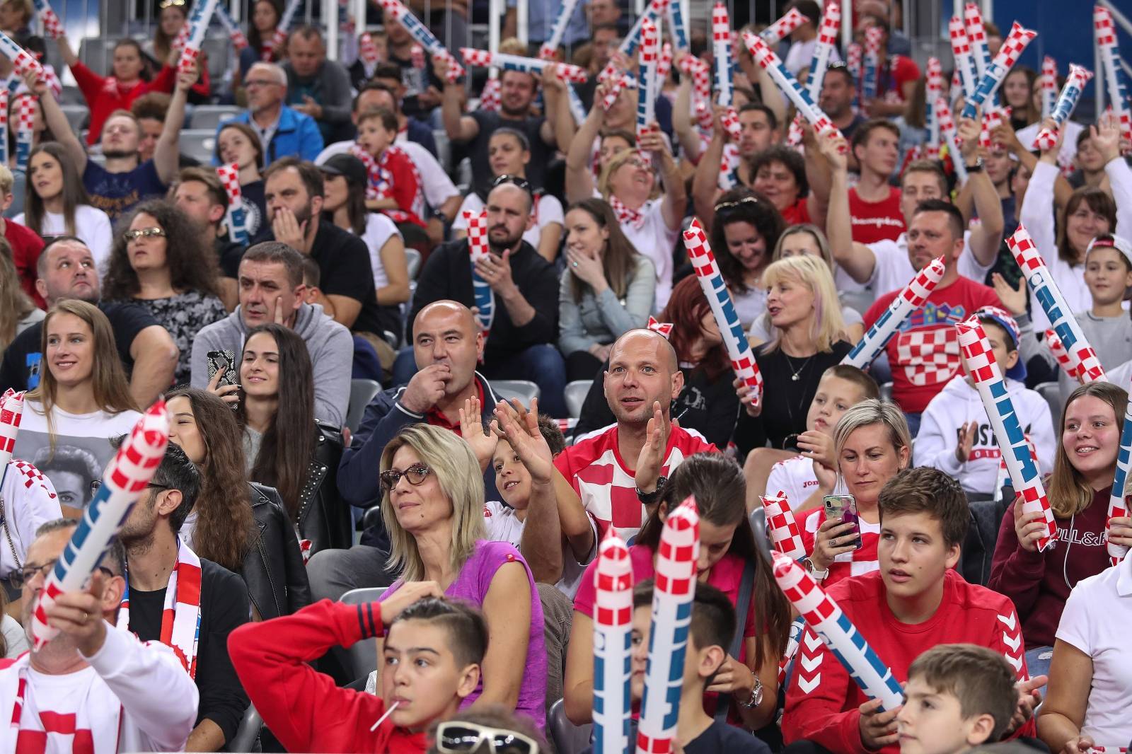 U Areni Zagreb odigrana je prijateljska rukometna utakmica izmeÄu Hrvatske i NjemaÄke