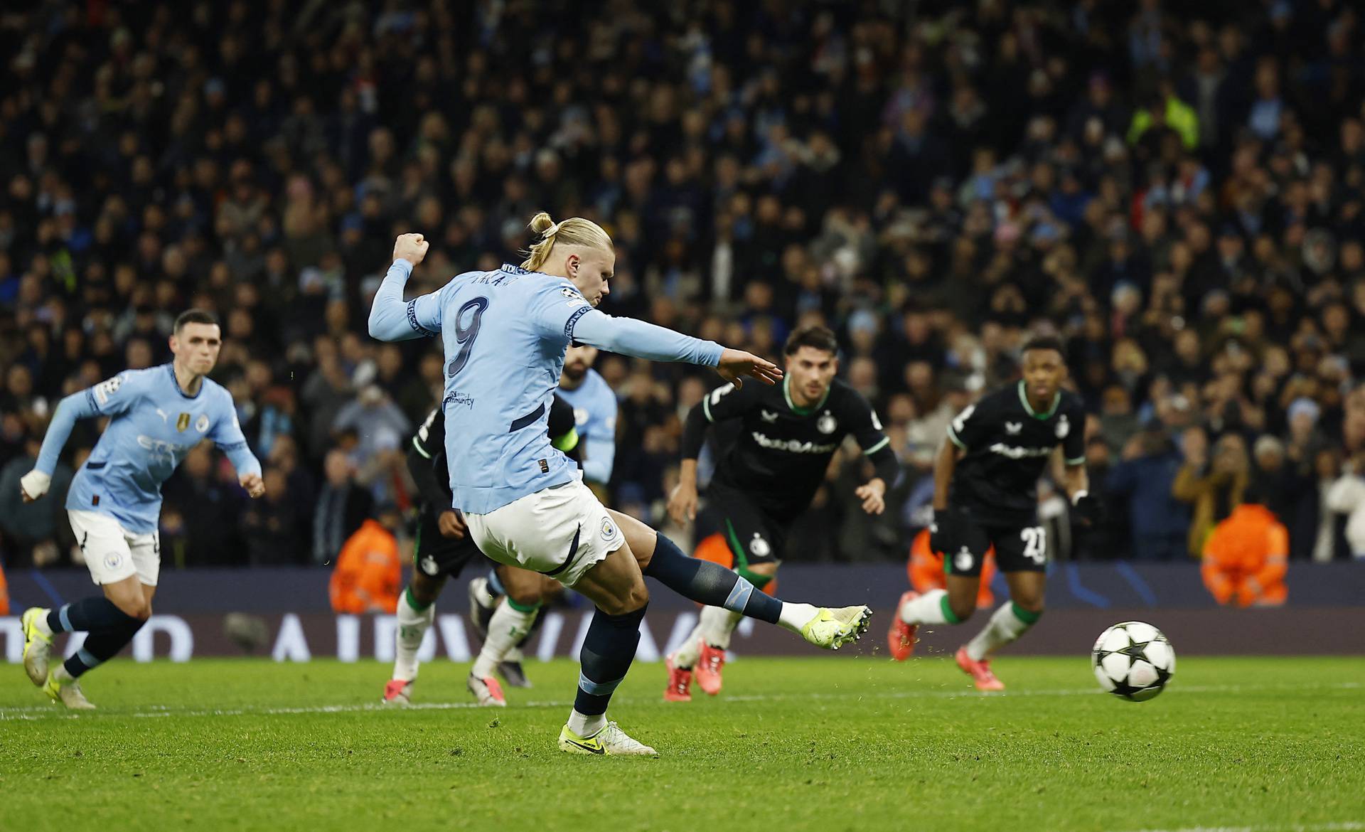 Champions League - Manchester City v Feyenoord