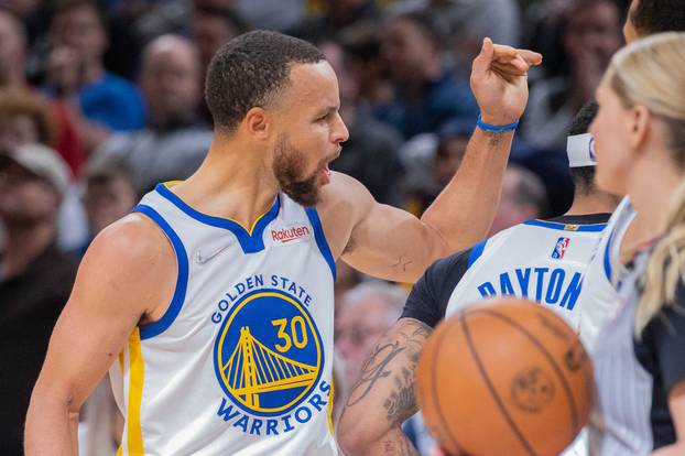 NBA: Golden State Warriors at Indiana Pacers