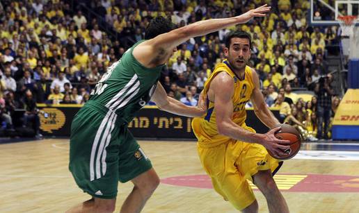 Barca prva izborila Final Four, Maccabi poveo protiv prvaka