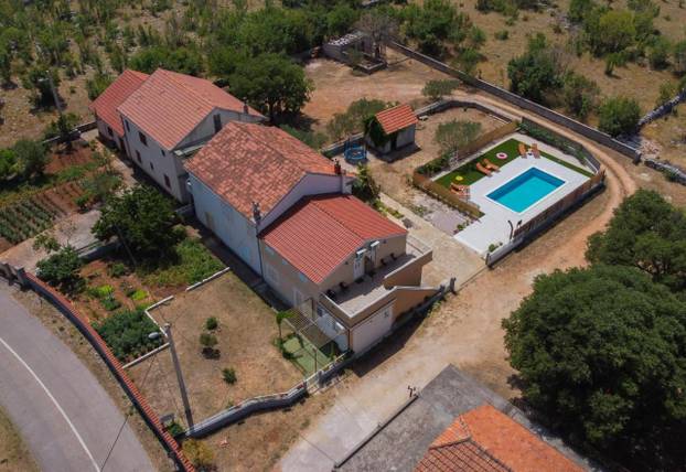 Noćenje u Dalmaciji za vikend do 60 eura? Našli smo i za 17