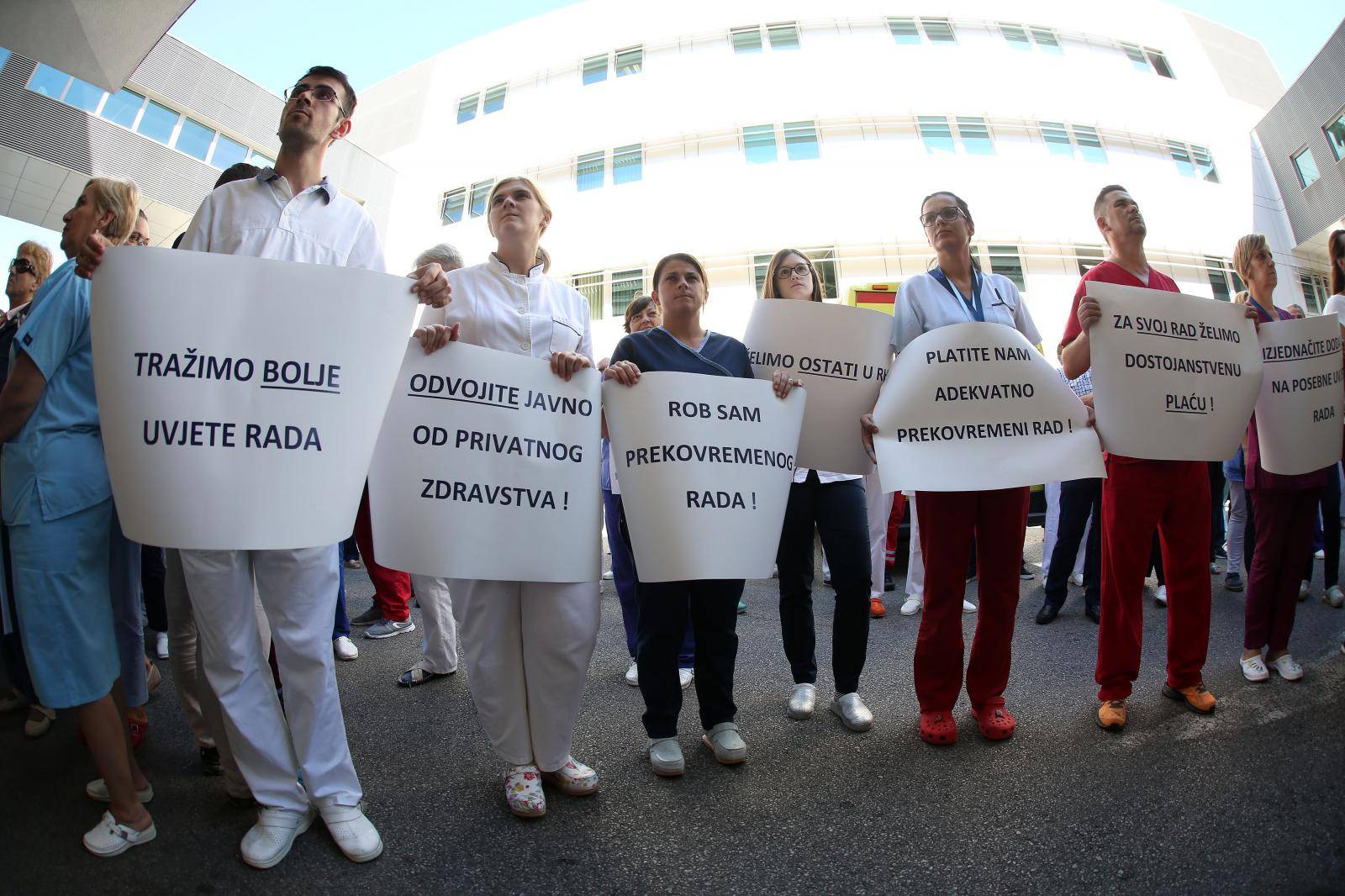 Nastavili pregovore o plaćama u zdravstvu: Vlada na potezu...