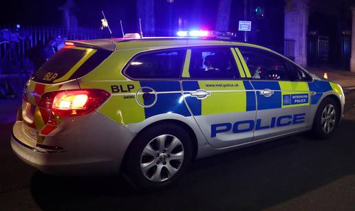 Britanska policija uhitila muškarca osumnjičenog za požar u kući premijera