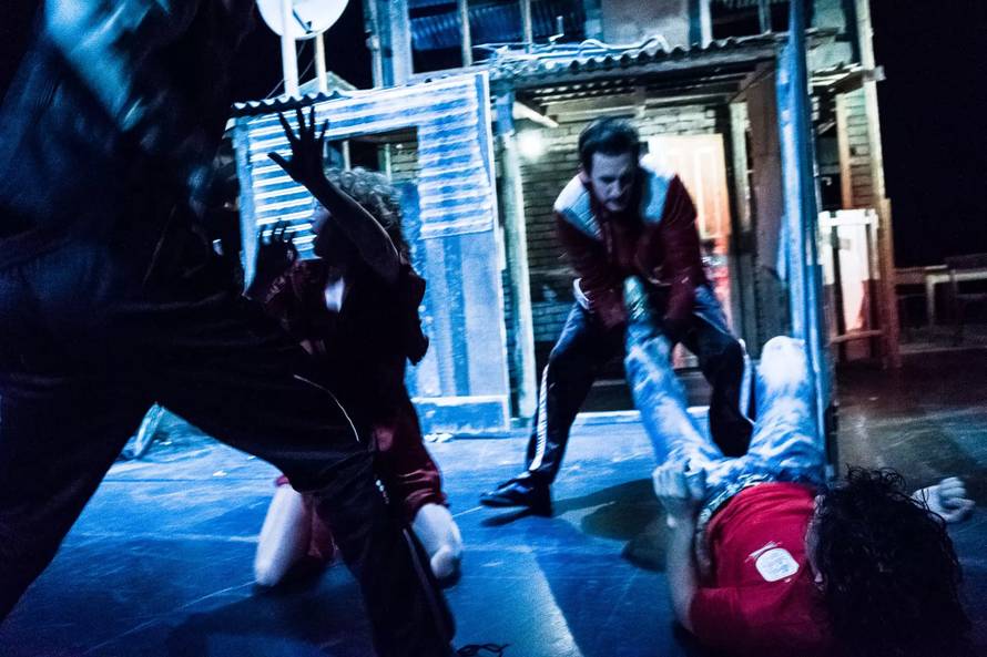 Klikni i gledaj hit 'Ciganin, ali najljepši' samo na 24sata.hr