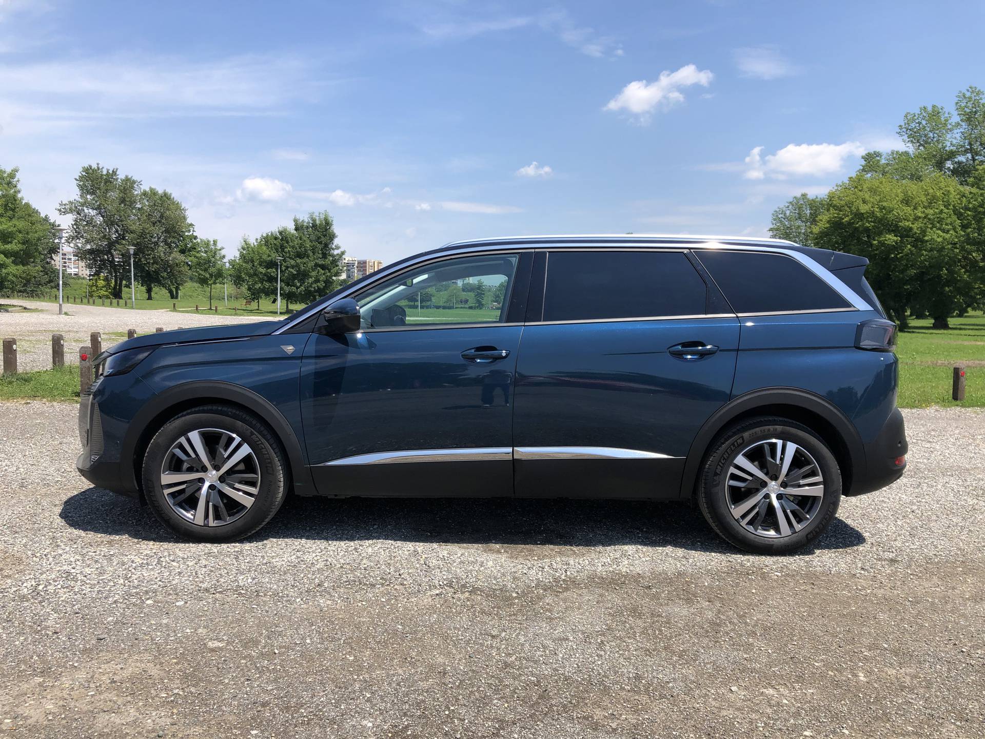 Peugeot 5008, atraktivan i dobar SUV idealan za putovanja