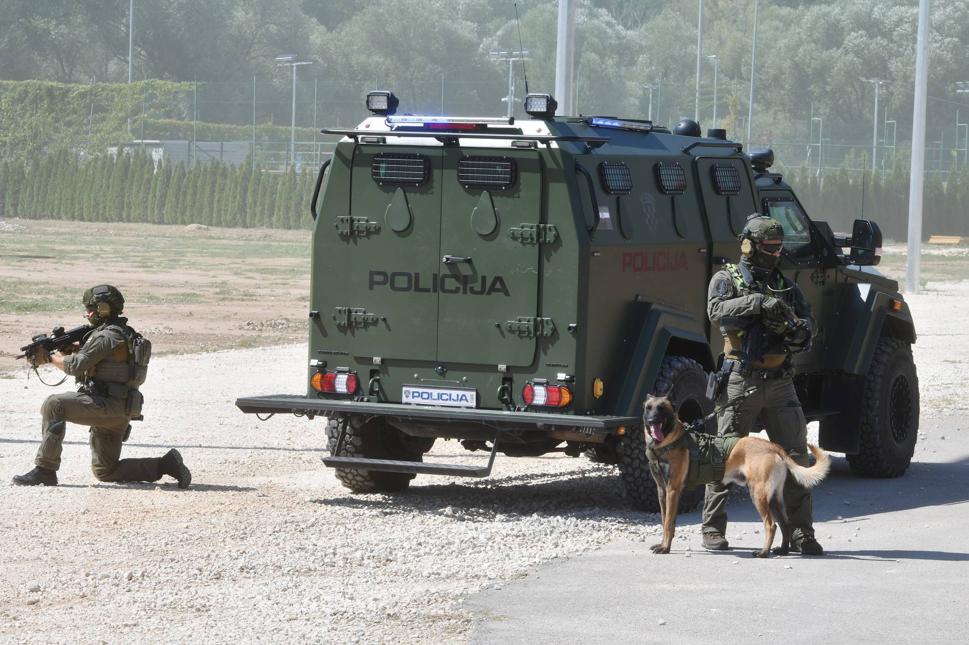 Knin: Pokazna vjezba Hrvatske vojske i policije koja ce biti odrzana sutra na prolavi VRO Oluja