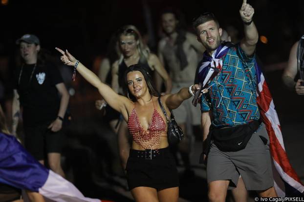 Split: Dolazak partijanera na drugu večer Ultra Europe festivala 2025.