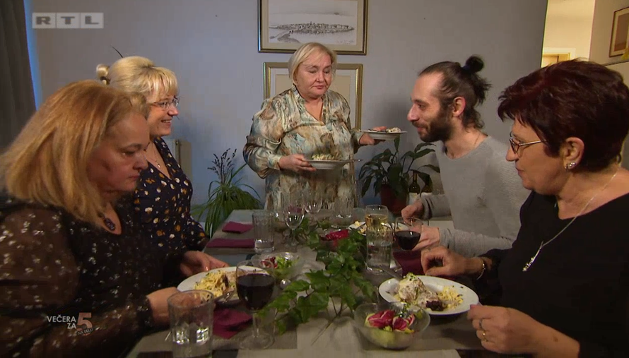 Renato je opet bio najkritičniji u 'Večeri za 5': 'Ne volim šljive, a ni kombinaciju slanog i slatkog'