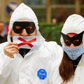 Švicarci prosvjedovali protiv mjera u zaštitnim odijelima: 'Nošenje maske je ropstvo!'