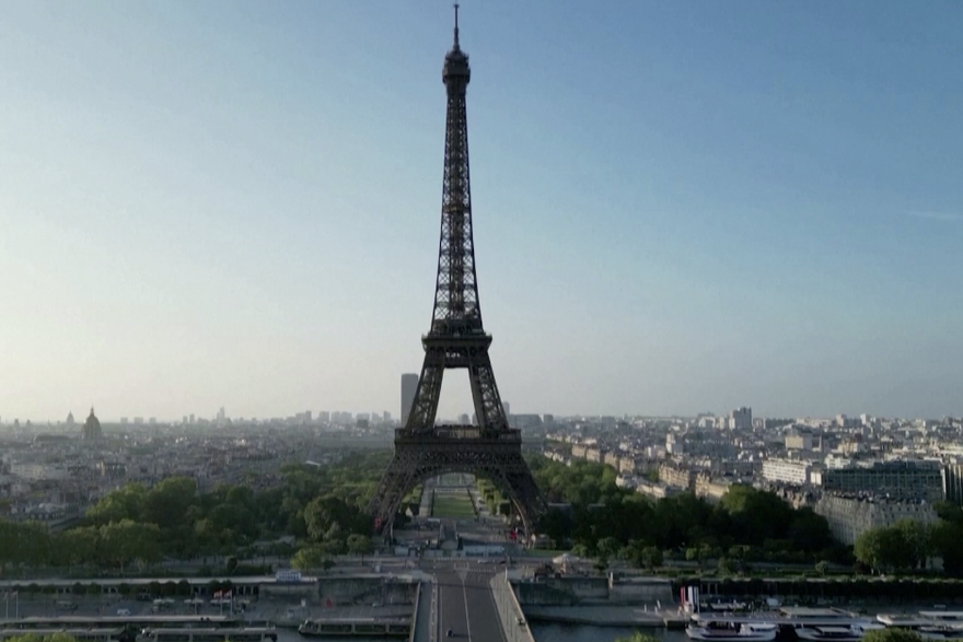 Pariz Eiffel tower