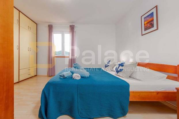 FOTO Najjeftinija vila na otoku Pašmanu ima bazen, ljetnu kuhinju i 300 metara do plaže!