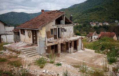 U Jablanici je poginulo 19 ljudi prije godinu dana, još čekaju pravdu: 'Žele sve zataškati...'