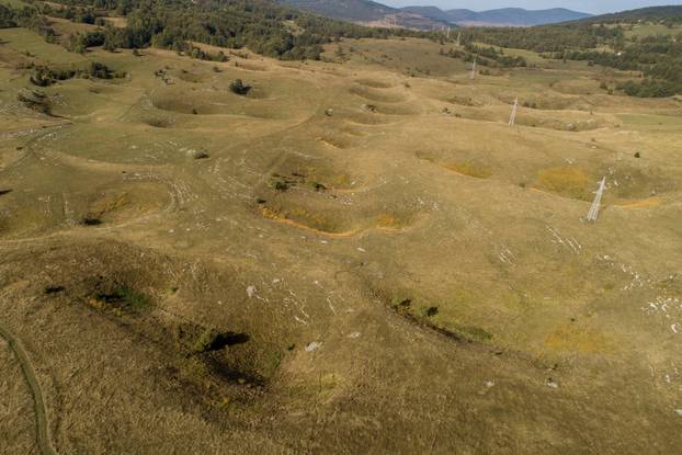 Rijedak prirodni fenomen kod Bosanskog Petrovca oduzima dah, zovu ga i "boginjavi krš"