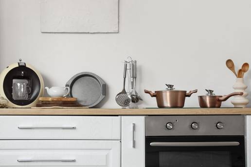 Kad je gotovo, gotovo je: Kuhinjsko posuđe koje više ne biste smjeli koristiti