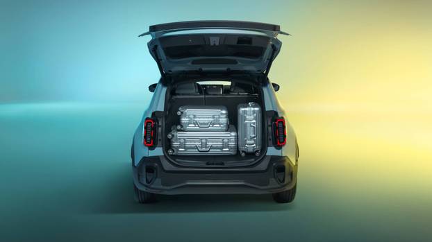 FOTO Povratak legende: Vratio se Renault 4. Veći je od Clija, ide na struju ima i pomični krov