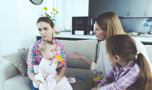 Mama vegetarijanka van sebe: Dadilja je djeci dala piletinu