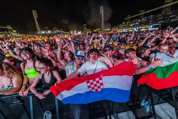 Split: Treća večer Ultra Europe Festivala, Nastup DJ-a Vini-Vici