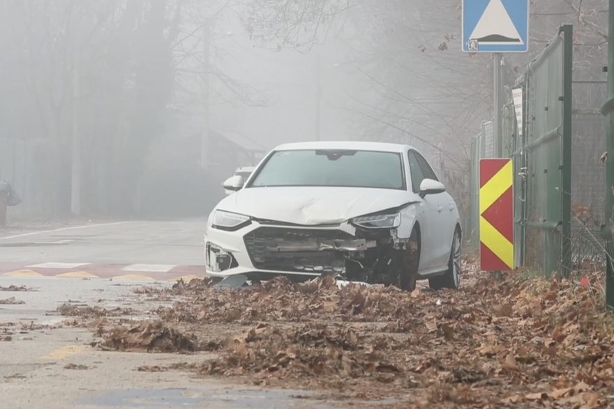 Zagreb: Izgubio kontrolu nad automobilom i zabio se u ogradu kod NK Hrvatski Dragovoljac