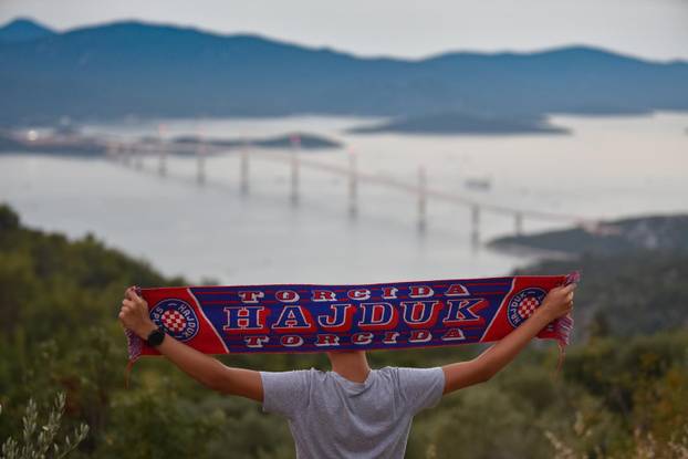 Atmosfera za vrijeme službenog otvorenja Pelješkog mosta 