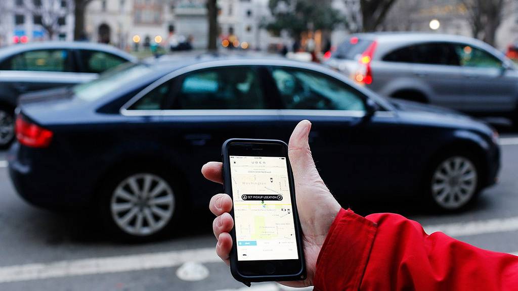 Uber pokušava blokirati nove propise o taksiranju u Londonu