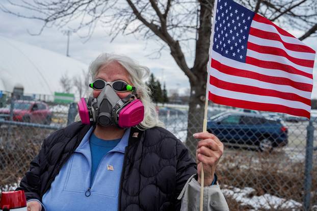 Aftermath of the fatal shooting of Renee Nicole Good, in Minneapolis