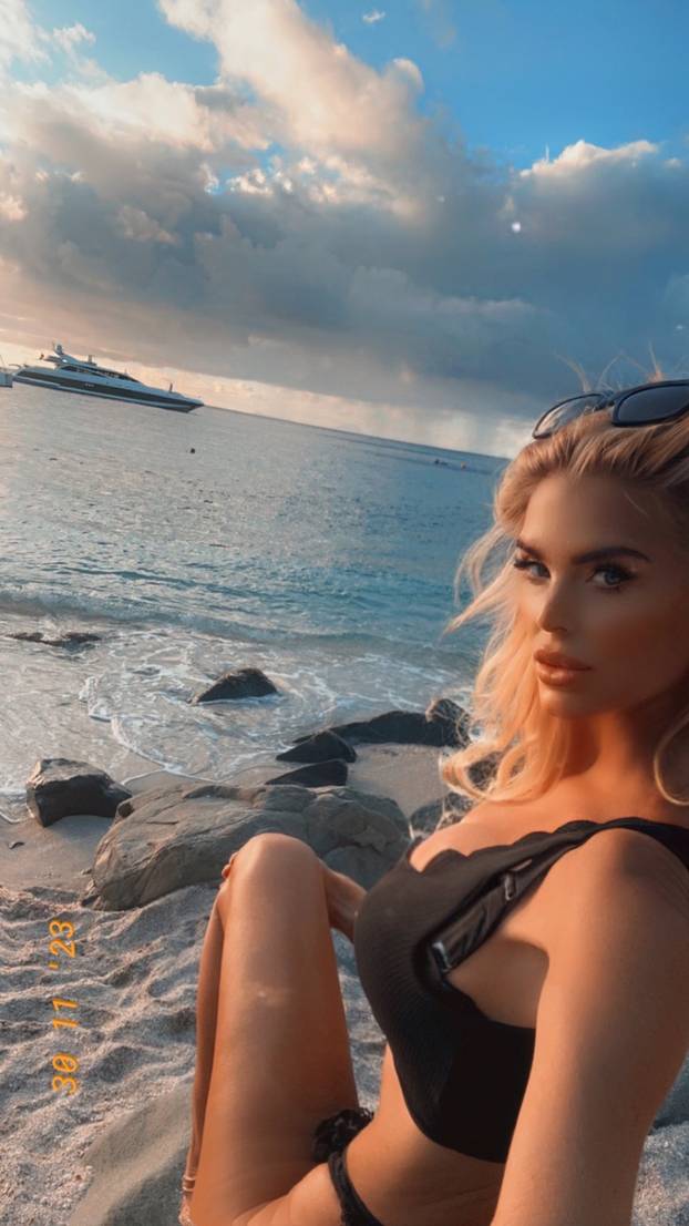 FOTO Švedska Playboy bomba slavi 51. rođendan: 'Victoria, izgledaš bar dvostruko mlađe...'