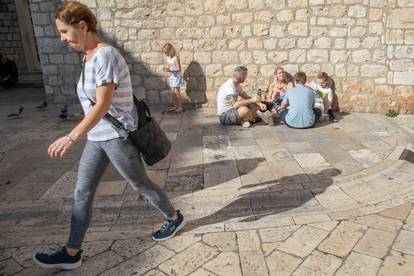 FOTO Dubrovnik pun turista