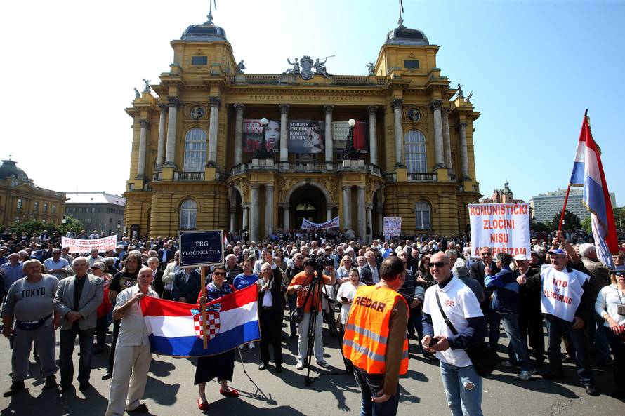 Već 10. put: 'Trg maršala Tita preimenujte u Kazališni trg'