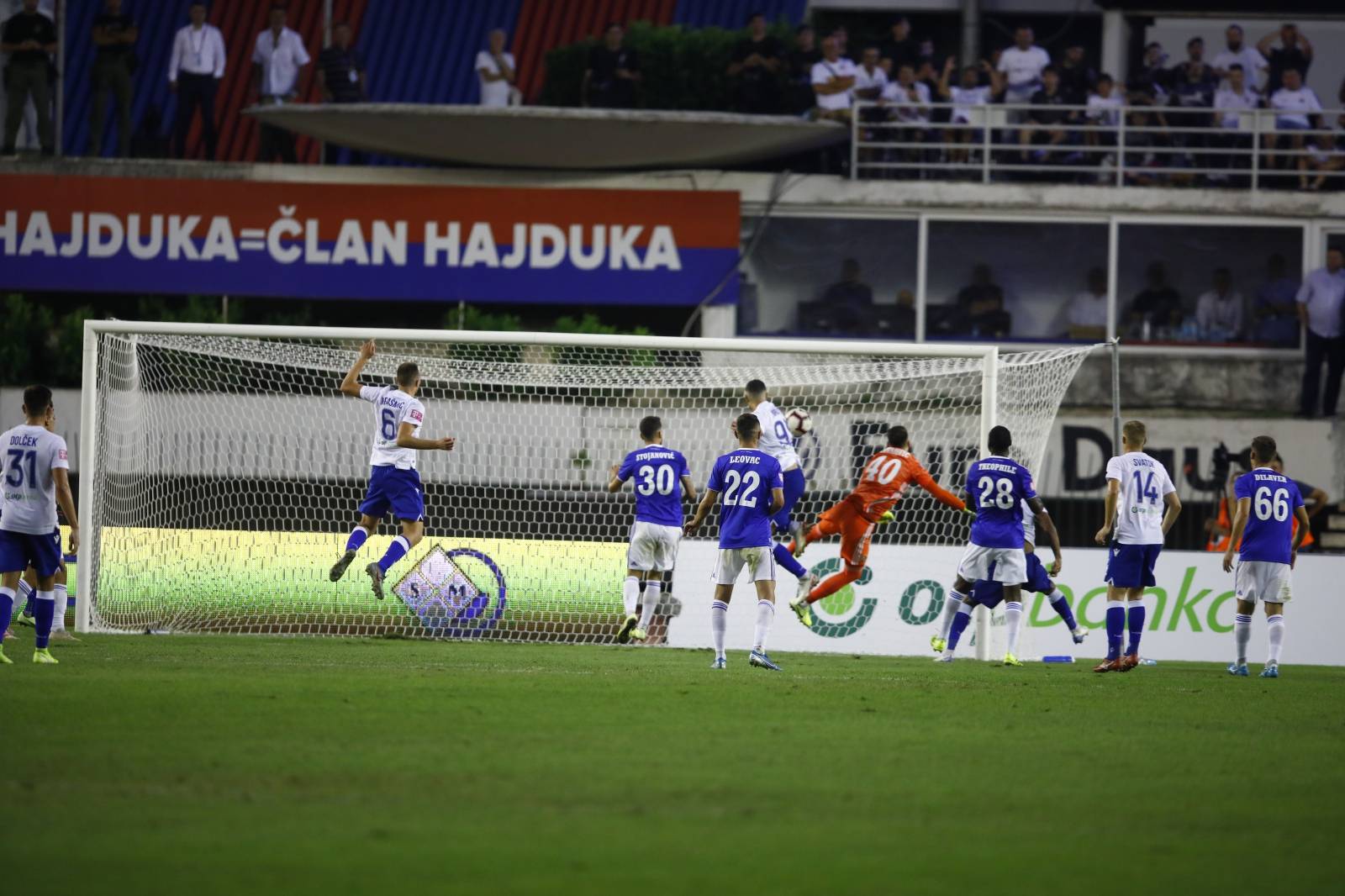 Split: HNK Hajduk i GNK Dinamo u okrÅ¡aju 7. kola Prve HNL na Poljudu