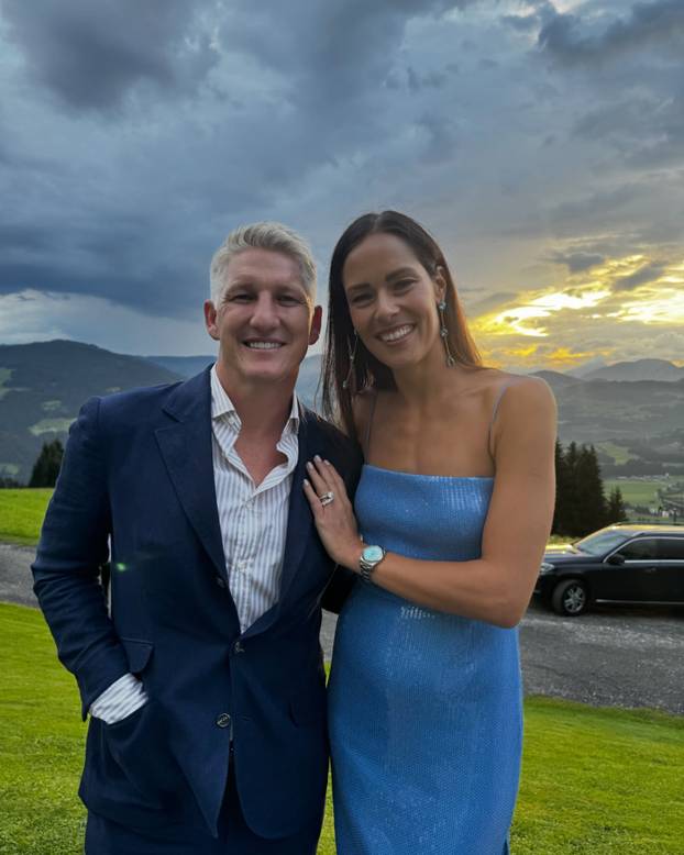 FOTO Trenirala pod bombama u bazenu, ljubila slavne sportaše i postala broj 1. Ovo je njen put...