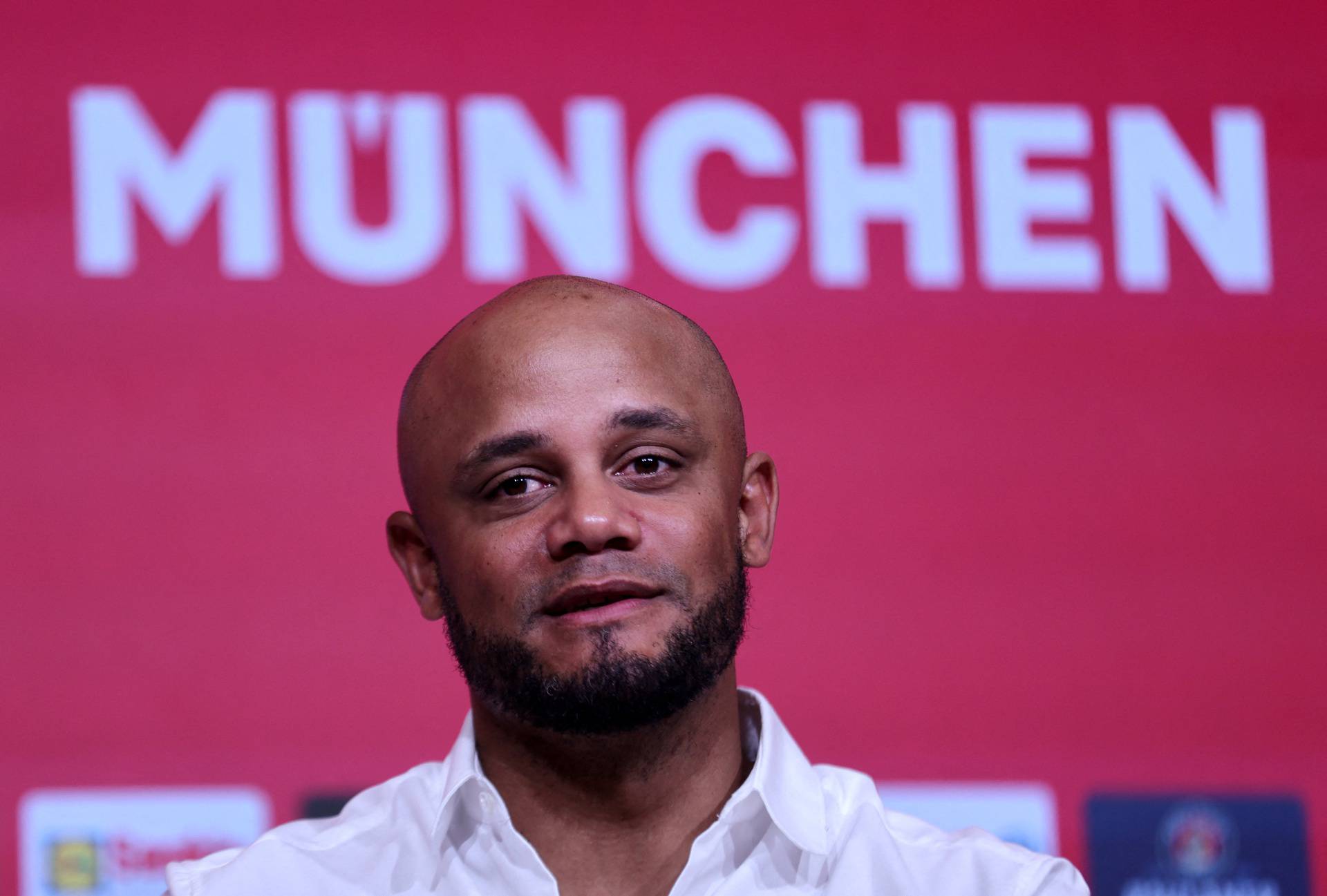 Bayern Munich present new coach Vincent Kompany