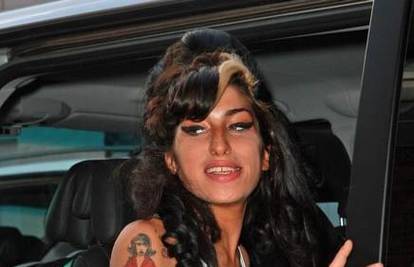 Amy Winehouse i Blake Fielder-Civil opet u braku