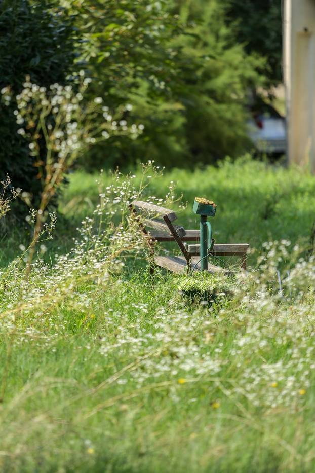 Zagreb: Zapuštene zelene površine po gradu