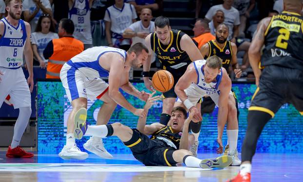 Zadar: Zadar i Split odigrali drugu utakmicu finala doigravanja FavBet Premijer lige