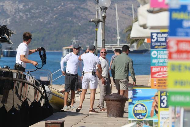 EKSKLUZIVNO Trogir: Nakon četverodnevnog krstarenja Jadranom Jeff Bezos i Lauren Sanchez napustili Hrvatsku