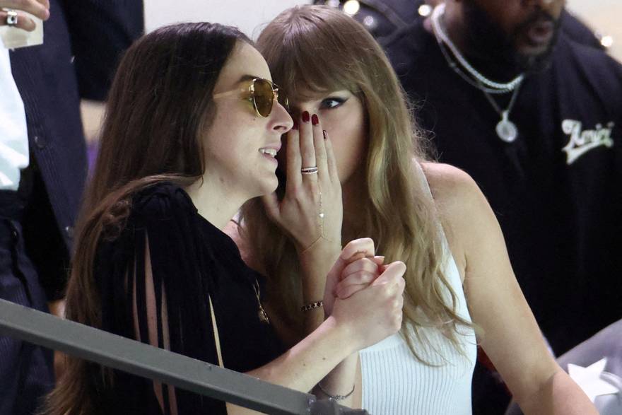 Trump - prvi predsjednik na Super Bowlu: Došao je bez Melanije, rugao se Taylor Swift