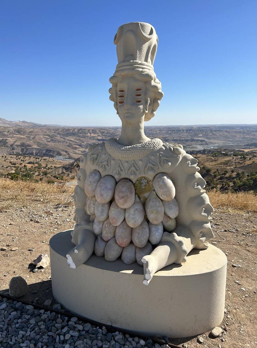 Umjetnici iz 33 države okupili se u Turskoj: Predstavili djela na temu imaginarne civilizacije...