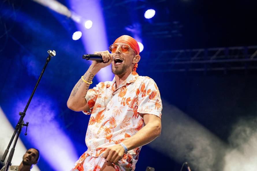 Plavi orkestar oduševio pulsku Arenu: 'Ovo je poseban koncert'