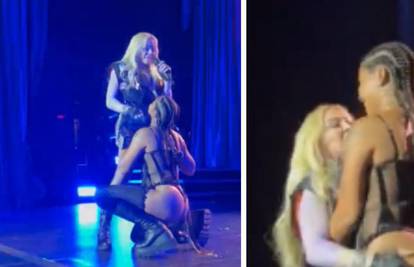 Madonna strastveno poljubila biseksualnu repericu na pozornici i lupala je po guzi