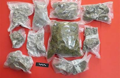 Zadar: Kod mladića (28) našli su 2,7 kilograma marihuane