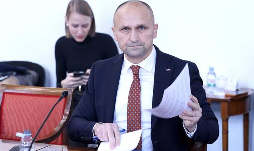 DOZNAJEMO! Evo kad bi se trebao uvesti vojni rok! Sve ide i na potpis Zoranu Milanoviću