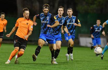 VIDEO Šibenik - Varaždin 0-0: Evo bizarnog isključenja bivšeg 'vatrenog' koje je poništio VAR