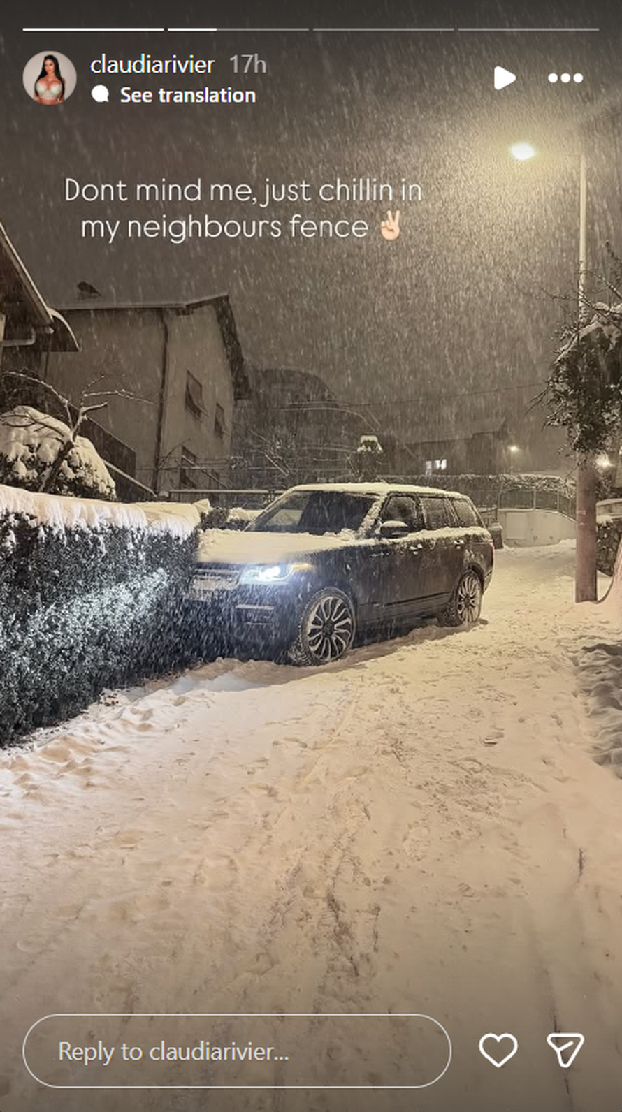 Claudia u uskom ski odijelu pokazala više od snježnih vještina: Imala i nezgodu