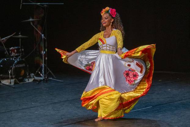 Zagreb: Nastup folklornih skupina u sklopu Međunarodne smotre folklora 