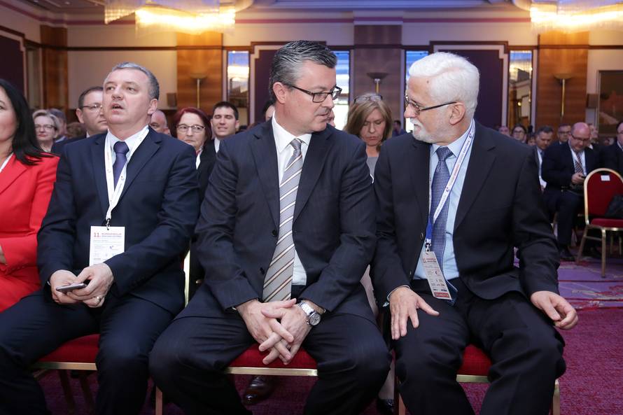 Orešković: Cilj je ubrzati rast gospodarstva iznad 2,5 posto