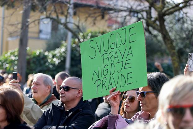 Zadar: Održan je prosvjed “Spasimo Vruljicu”