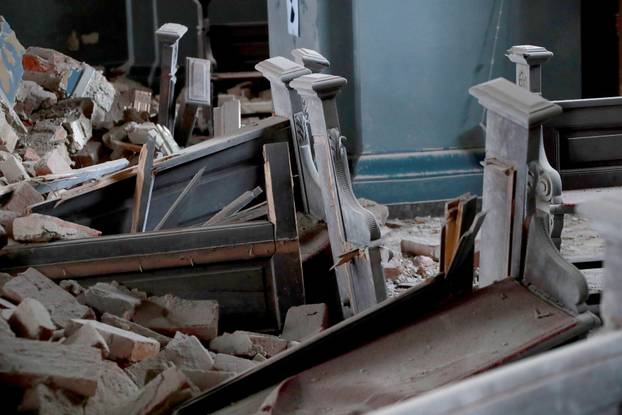 Zagreb: Bazilika Presvetog Srca Isusovog u Palmotićevoj ulici koja je uništena u potresu